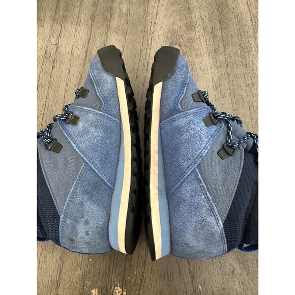 size 12K adidas Unisex-Child Terrex Climawarm Snowpitch Shoe - Picture 6 of 8